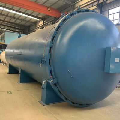 High Grade New Design Baru Full Automatic Ban Berkualitas Tinggi Peralatan Retread Karet Curing Autoclave